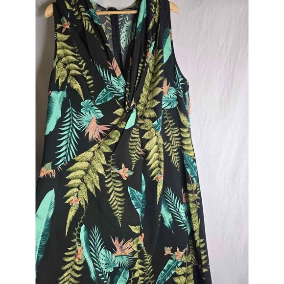 SHEIN curve 4XL Plus Tropical Print Twist Front Dress - Picture 5 of 10